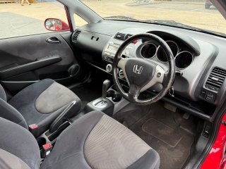 /photos/11868/3ace10c4-322d-0db7-3354-10e140136f37_i320x240.jpg